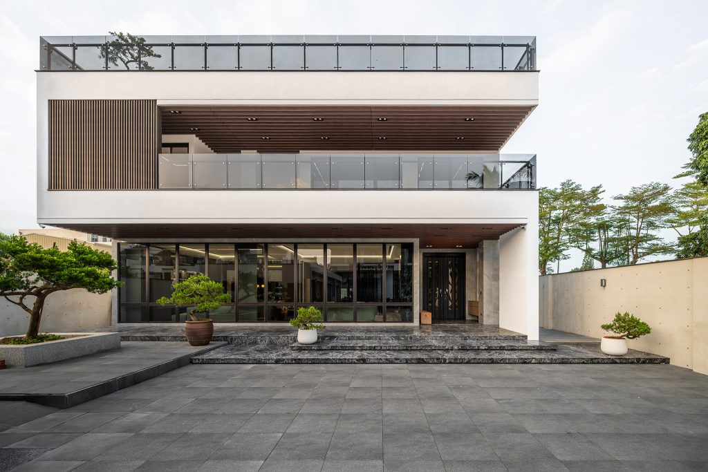 自地自建別墅